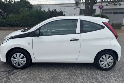 Toyota Aygo (X) 58.695 km 7.090 € Barsbüttel 22885