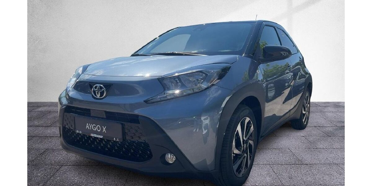 Toyota Aygo (X) 4.100 km 17.970 &euro; Ansbach 91522