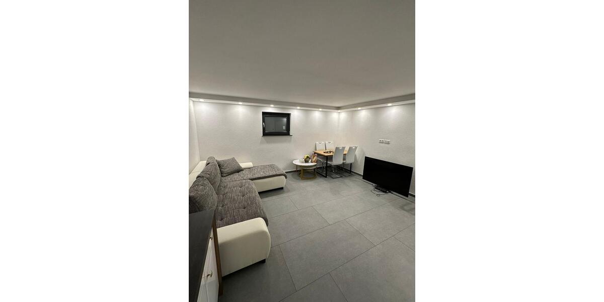 Etagenwohnung Weinstadt - 2 Zimmer, 48 m&sup2;, 950&euro; | Angebot:26663453