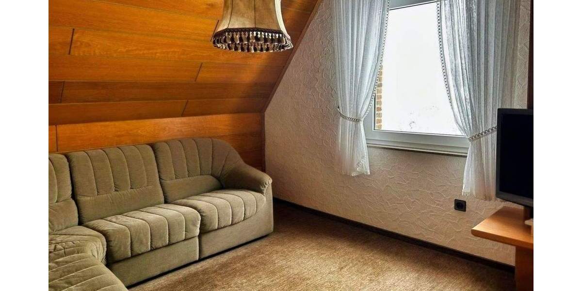 Einfamilienhaus Steinheim Sandebeck - 9 Zimmer, 209 m&sup2;, 249.000&euro; | Angebot:25069585