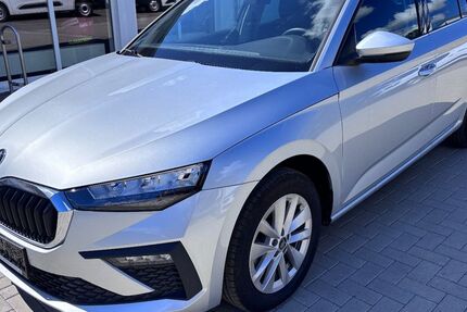 Skoda Scala 7.647 km 19.990 &euro; Tessin 18195