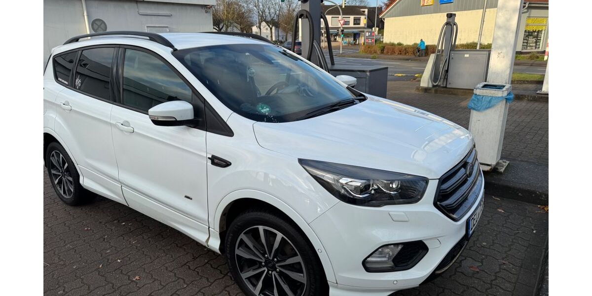 Ford Kuga 90.500 km 16.660 &euro; Delmenhorst 27753