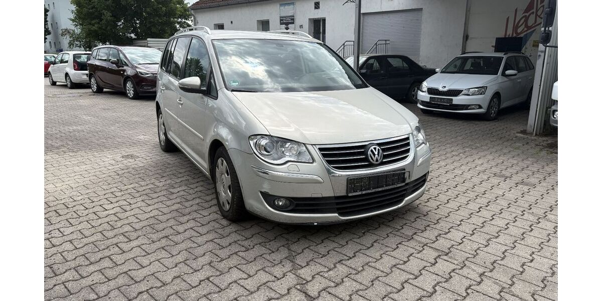 VW Touran 257.285 km 2.200 &euro; Kelheim 93309