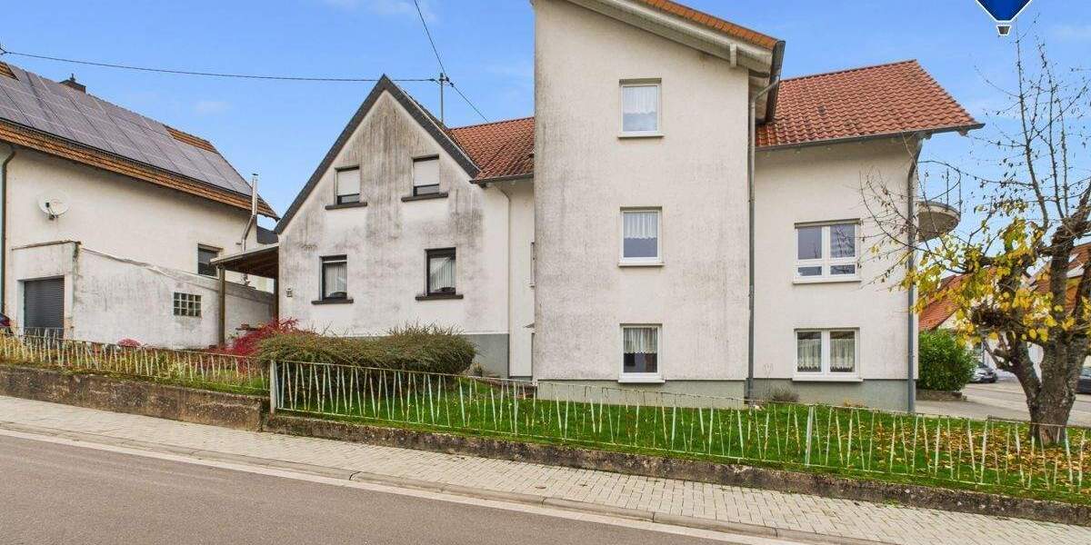 Mehrfamilienhaus, Wohnhaus Lebach / Steinbach Steinbach - 8 Zimmer, 260 m&sup2;, 249.000&euro; | Angebot:25673986