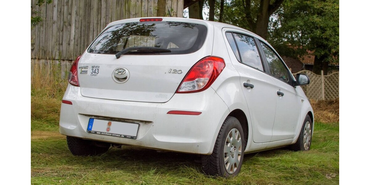 Hyundai i20 193.000 km 5.800 &euro; Visselhövede 27374