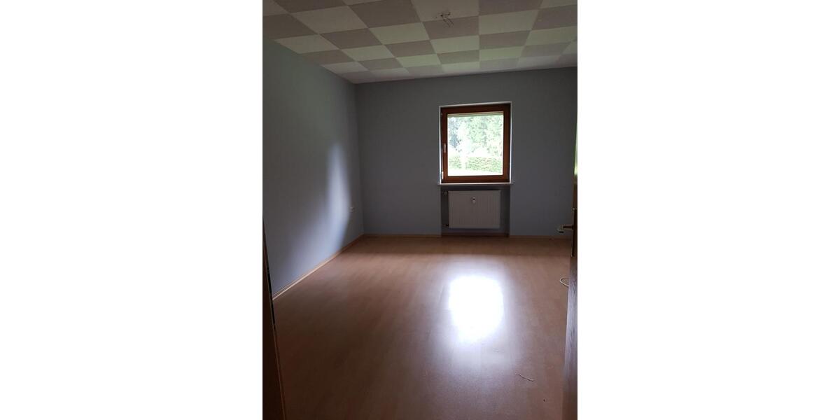 Erdgeschoßwohnung Zwiesel - 2 Zimmer, 62 m&sup2;, 550&euro; | Angebot:25450960