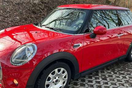 Mini One 68.500 km 12.800 &euro; Mitterskirchen 84335