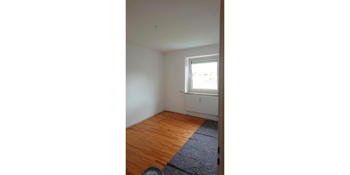 Etagenwohnung Dachau - 3 Zimmer, 84 m&sup2;, 1.170&euro; | Angebot:26678787