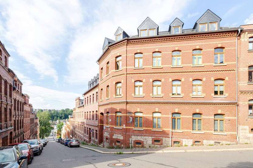 Wohnung zum Mieten in Reichenbach 905 € 119.58 m²