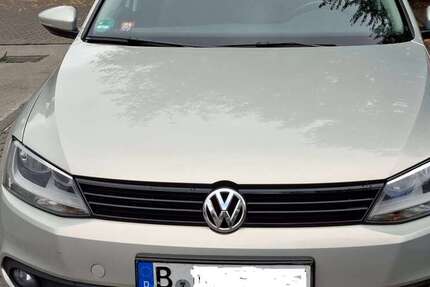 VW Jetta 101.000 km 4.650 &euro; Berlin 13437