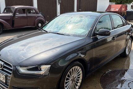 Audi A4 114.894 km 8.390 &euro; Albaching 83544