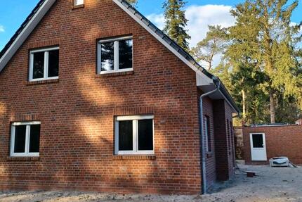 Haus Hatten - 5 Zimmer, 130 m&sup2;, 1.600&euro; | Angebot:26417083