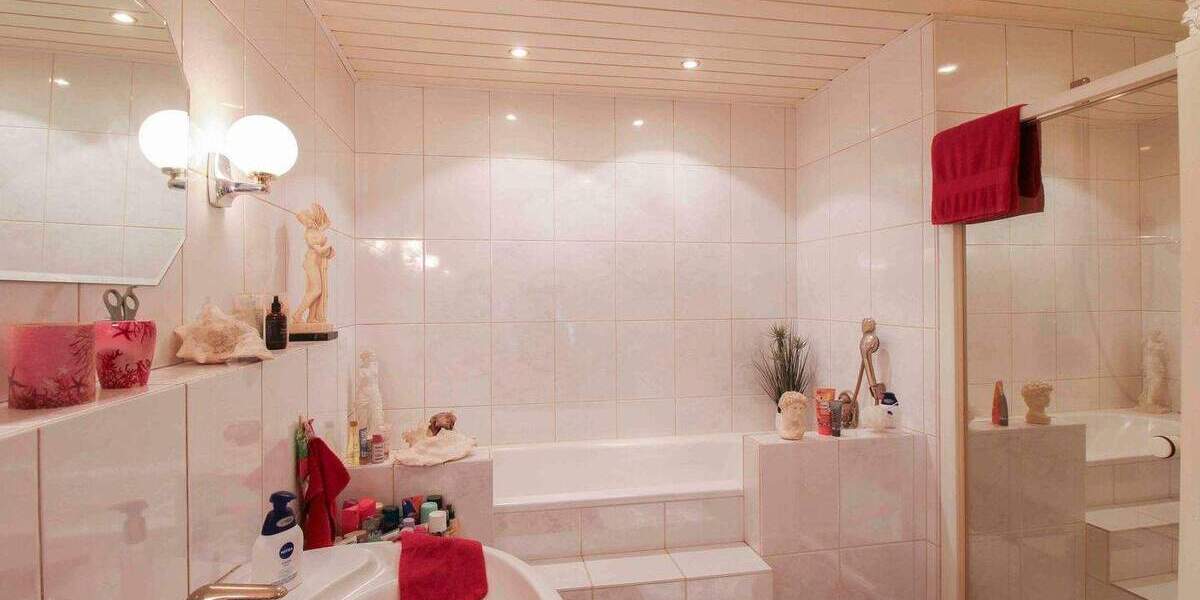 Einfamilienhaus Lohe-Rickelshof Rickelshof - 9 Zimmer, 299 m&sup2;, 490.000&euro; | Angebot:25141579