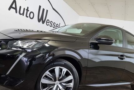 Peugeot 208 16.750 km 15.999 € Garrel 49681