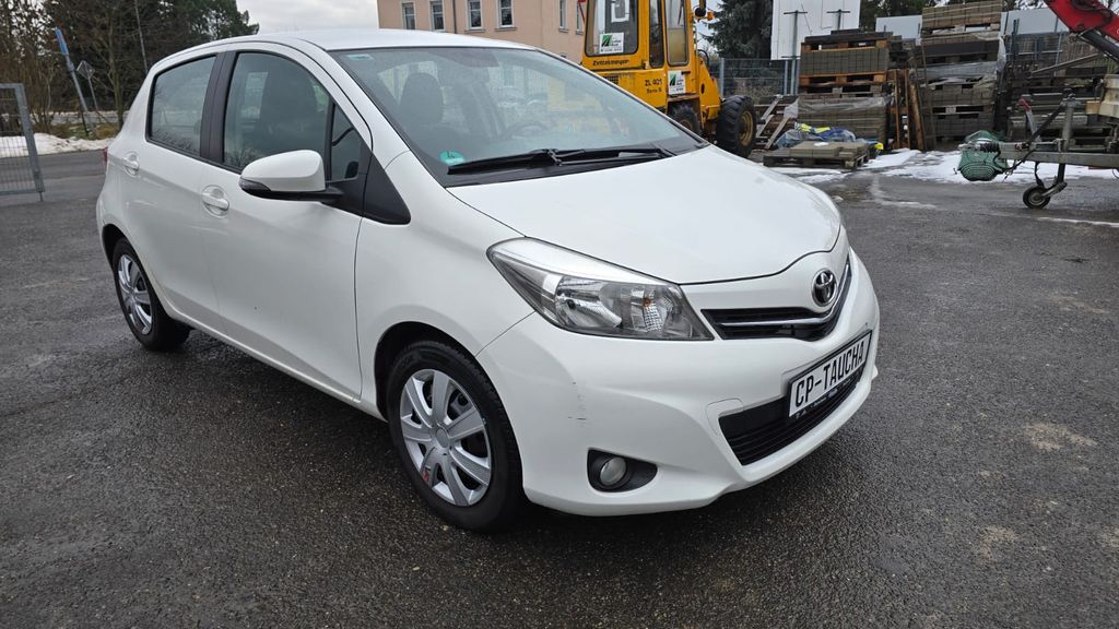 Toyota Yaris 92.000 km 6.990 &euro; Taucha 04425