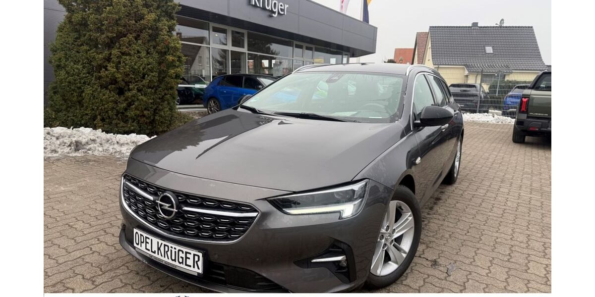 Opel Insignia 32.578 km 23.900 &euro; Rostock 18069