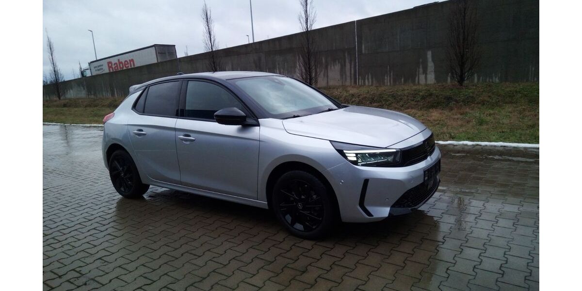 Opel Corsa 15.600 km 16.900 &euro; Schwedt/Oder 16303