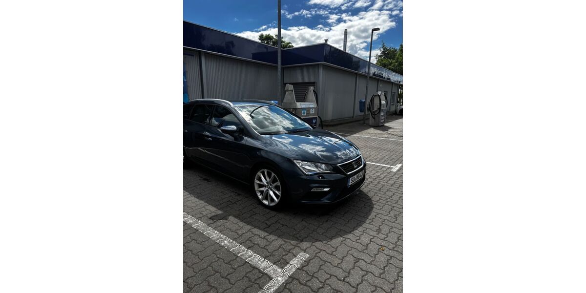 Seat Leon 184.000 km 14.500 &euro; Burg 39288