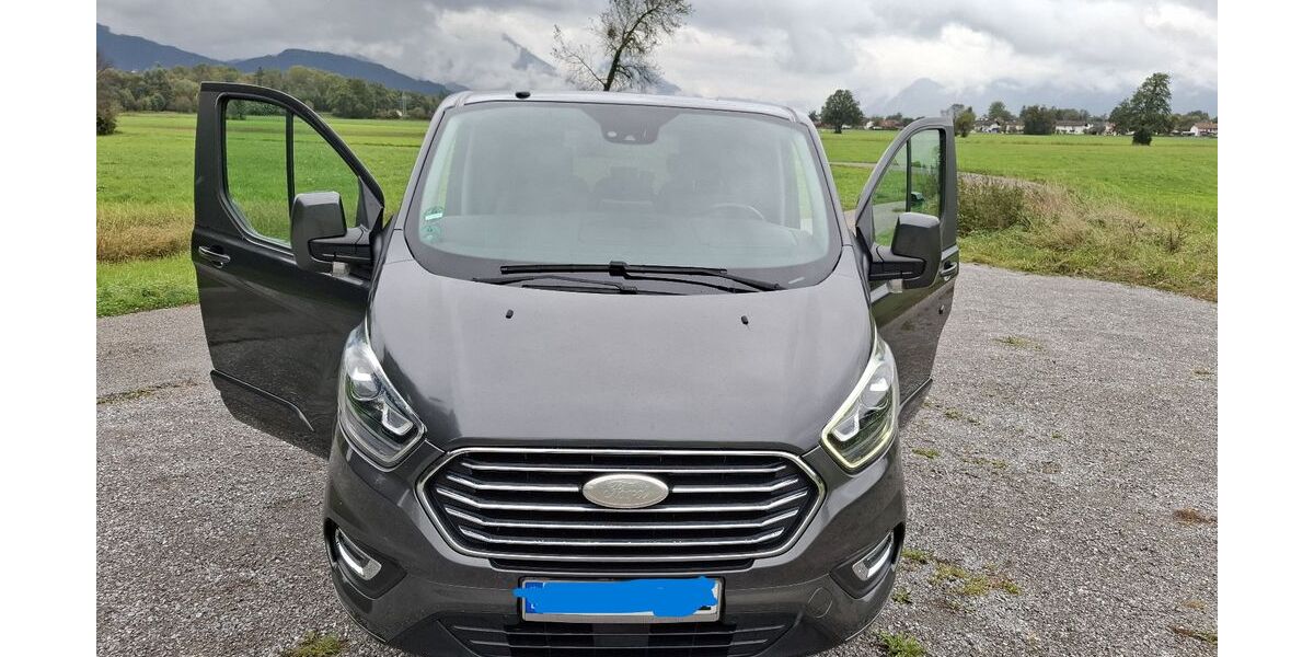 Ford Tourneo Custom 154.000 km 22.900 &euro; Raubling 83064