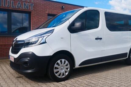 Renault Trafic 121.463 km 15.600 &euro; Gronau 48599