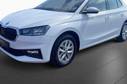 Skoda Fabia 13.721 km 14.833 &euro; Kassel 34123