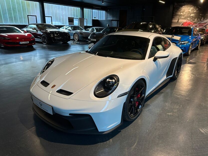 Porsche 992 7.548 km 189.900 € Flensburg 24937