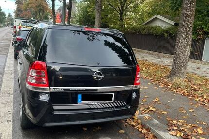 Opel Zafira 197.500 km 4.000 &euro; München 81375