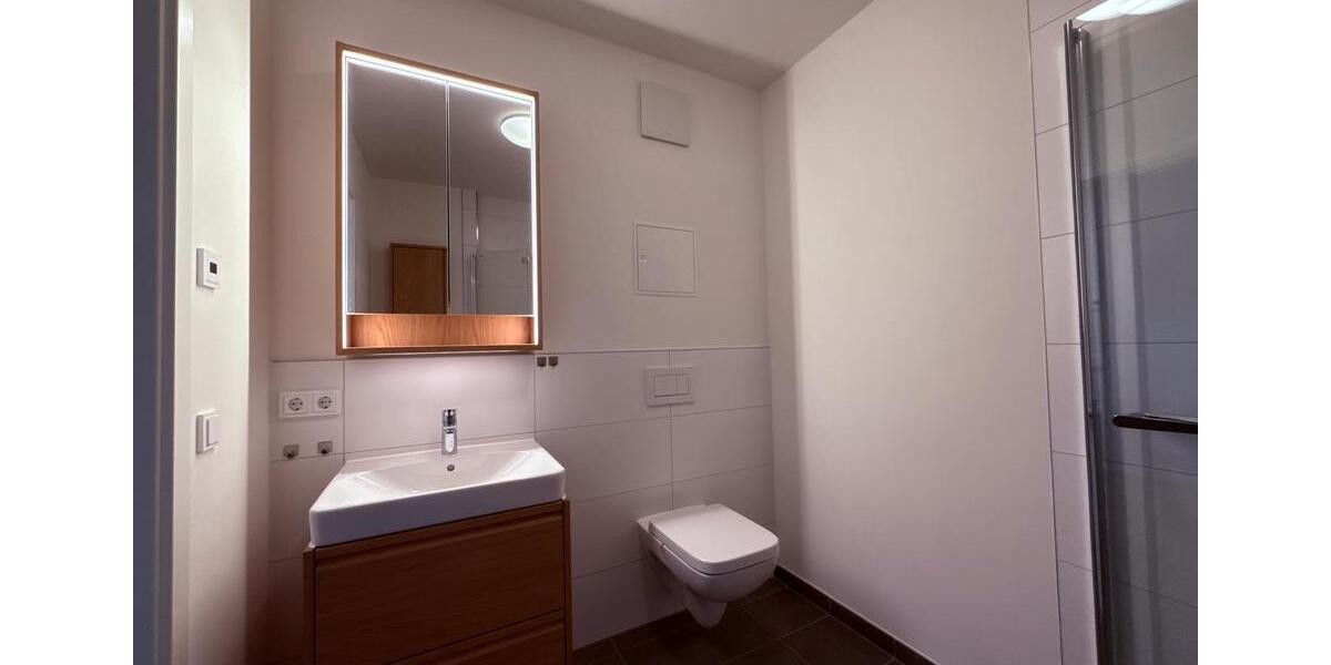 Hochparterre Erfurt Gispersleben - 2 Zimmer, 53 m&sup2;, 900&euro; | Angebot:26385442