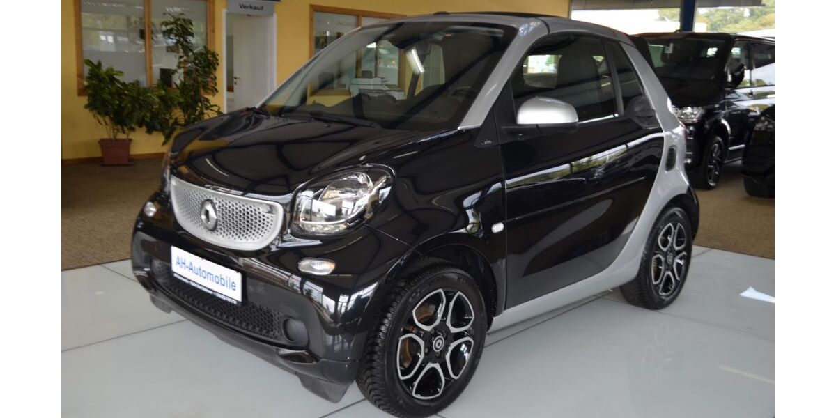 Smart ForTwo 96.500 km 13.880 € Bad Doberan 18209