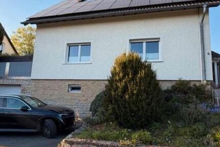 Haus Bitburg - 8 Zimmer, 176 m&sup2;, 535.000&euro; | Angebot:27151267