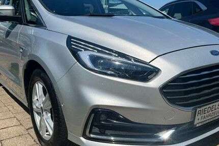 Ford S-Max 98.536 km 17.880 &euro; Zeven 27404