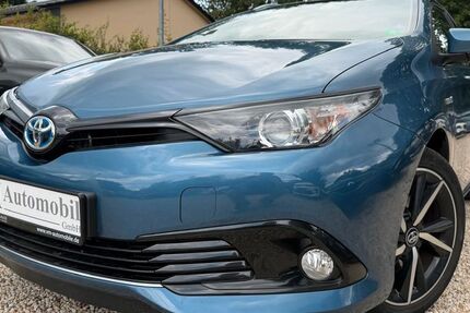 Toyota Auris 132.498 km 14.990 &euro; Großbeeren 14979