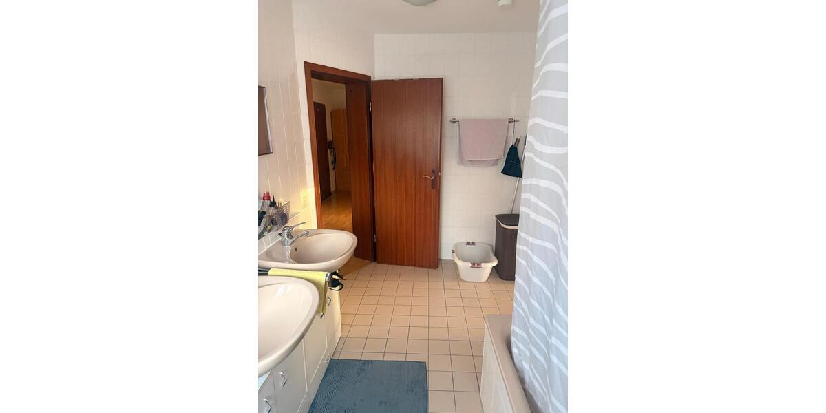 Erdgeschoßwohnung Bitz - 3 Zimmer, 85 m&sup2;, 185.000&euro; | Angebot:26044226