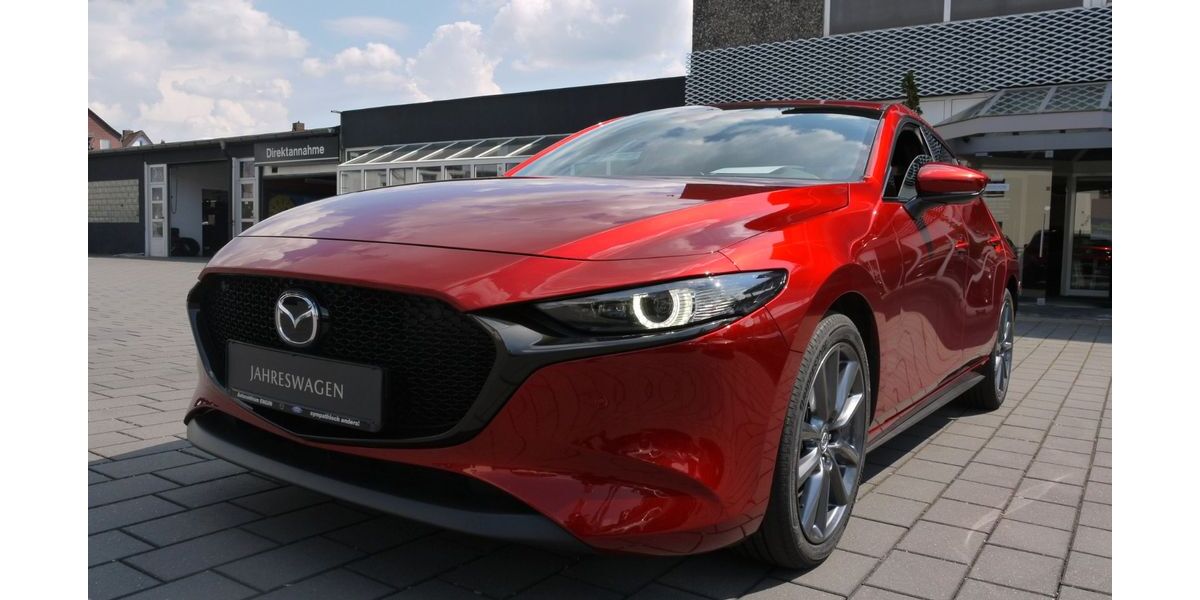 Mazda 3 16.945 km 23.490 &euro; Holzminden 37603