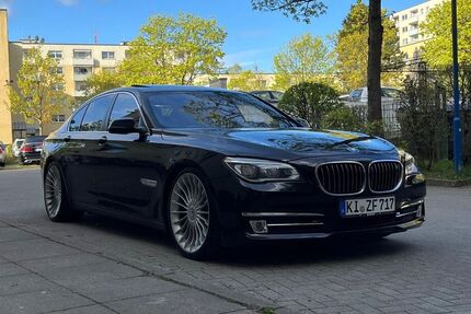 BMW 730