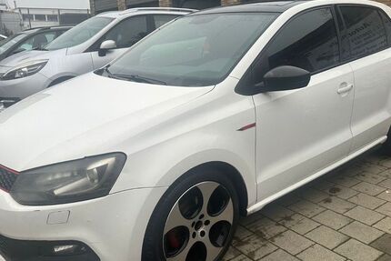 VW Polo 205.379 km 4.590 &euro; Kehl 77694