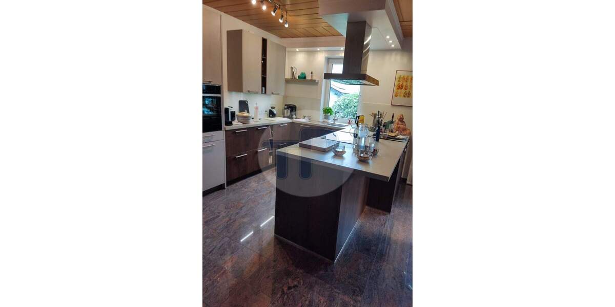 Einfamilienhaus Kirchberg i. Wald Kirchberg - 7 Zimmer, 205 m&sup2;, 590.000&euro; | Angebot:25703915