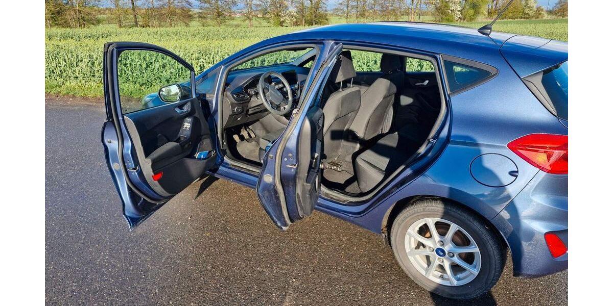 Ford Fiesta 77.700 km 11.600 &euro; KINDELBRÜCK 99638