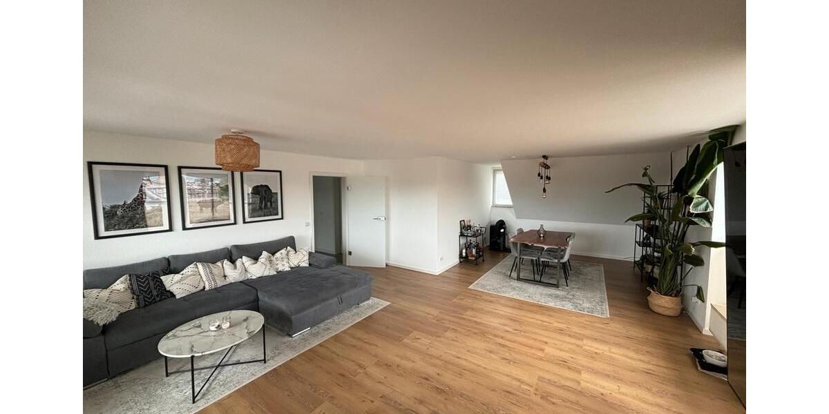 Dachgeschoßwohnung Diez - 3 Zimmer, 103 m&sup2;, 319.000&euro; | Angebot:25146382