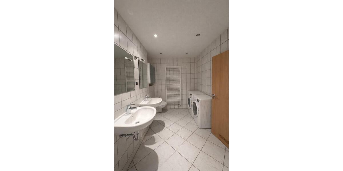 Reihenhaus Sindelfingen Darmsheim - 5 Zimmer, 136 m&sup2;, 1.980&euro; | Angebot:25216520