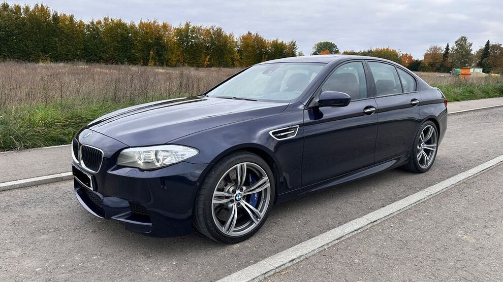 BMW M5 93.000 km 39.500 € Bächingen 89431