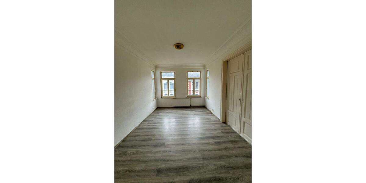 Mehrfamilienhaus mit enormen Entwicklungspotenzial zimmer