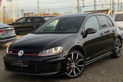 VW Golf 136.000 km 17.950 &euro; Bruchsal 76646