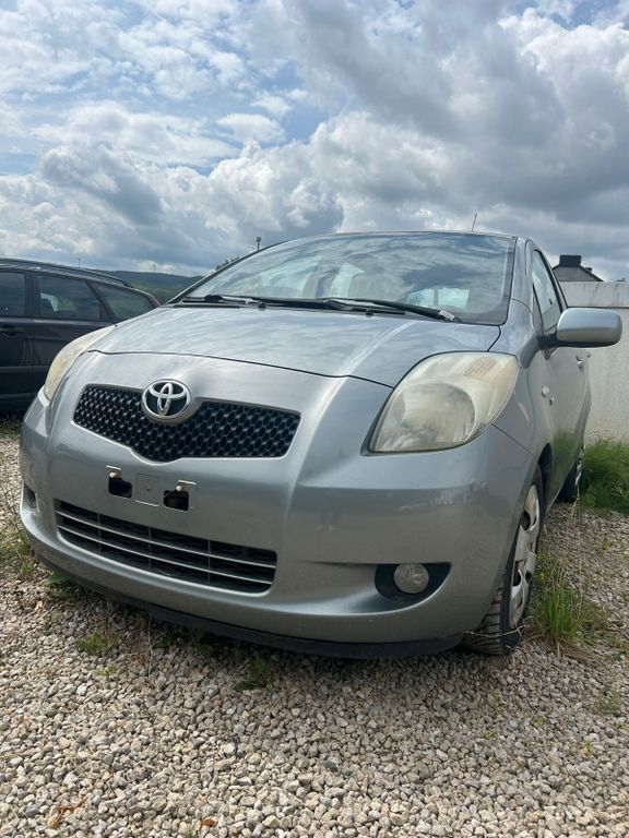 Yaris