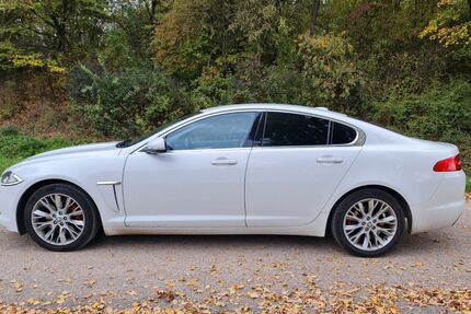 Jaguar XF 320.000 km 7.200 &euro; Regensburg 93051