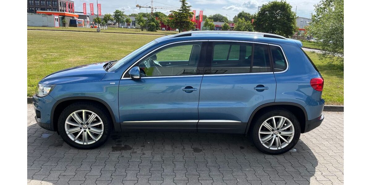 VW Tiguan 153.000 km 13.490 &euro; Rendsburg 24768