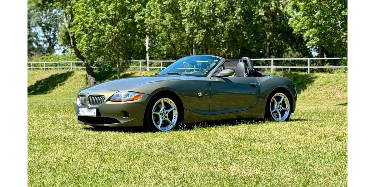 BMW Z4 243.000 km 16.990 € Heidenau 01809