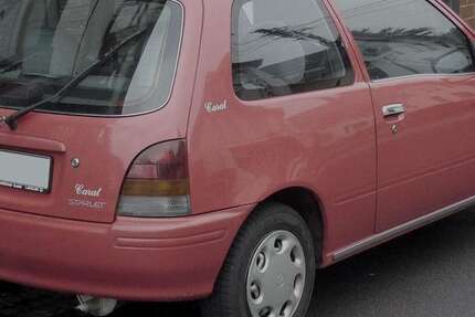 Toyota Starlet 95.000 km 2.150 € Düsseldorf 40477