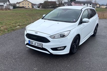 Ford Focus 133.500 km 9.950 &euro; Wallersdorf 94522