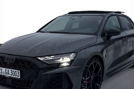 Audi RS3 9.990 km 65.900 &euro; Baunatal 34225
